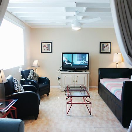 Castle L1 Double-Loft Condo With Beach Access, Pool, Tennis And Free Parking! Miami Beach Exterior foto